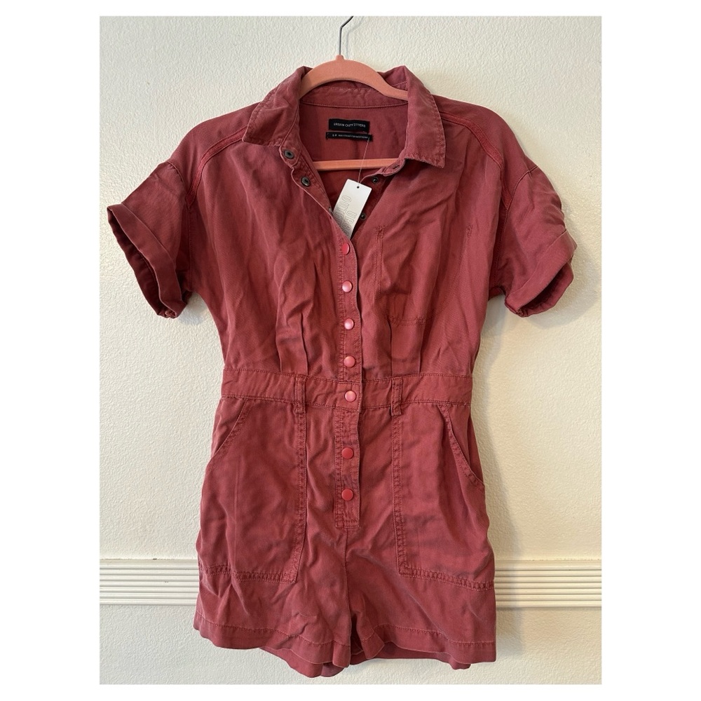 urban outfitters snap button down romper shorts